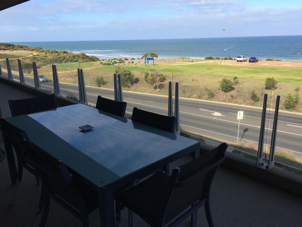 Onshore Torquay Oda fotoğraf