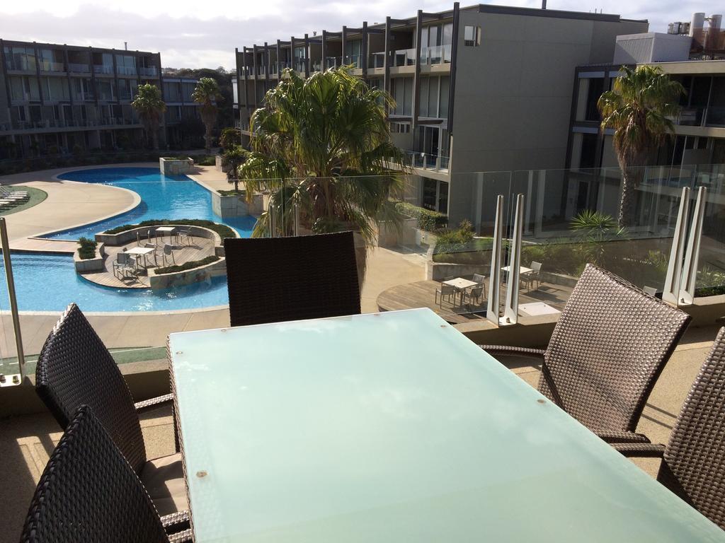 Onshore Torquay Oda fotoğraf